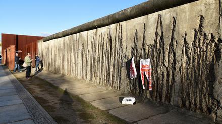Der Mauerstreifen an der Gedenkstätte Berliner Mauer an der Bernauer Straße.