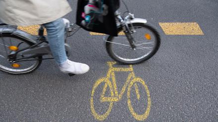 Das Oberverwaltungsgericht in Berlin hat einen Eilantrag gegen einen Pop-up-Radweg auf der Invalidenstraße abgelehnt.