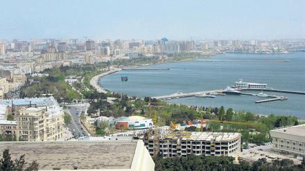 Am Ende des Jahrhunderts könnte das Wasser einige Kilometer von der aserbaidschanischen Hauptstadt Baku entfernt liegen.