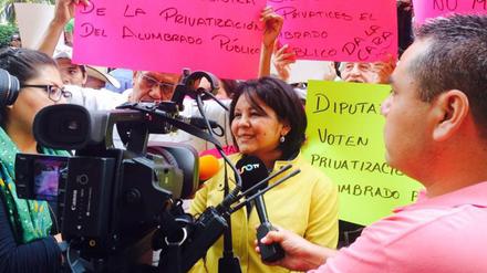 Die Bürgermeisterin der mexikanischen Stadt Temixco, Gisela Mota (Mitte), wurde am Tag nach ihrem Amtsantritt erschossen.