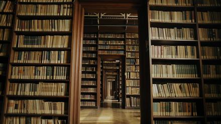 Umberto Ecos Bibliothek in seiner Mailänder Wohnung.