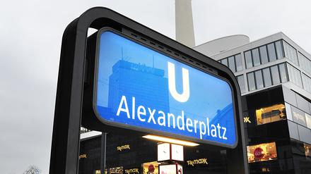 Hotel-Baustelle an der Grunerstraße nähe Alexanderplatz.
Hier gibt es gerade einen Baustopp wegen Schäden an der U-Bahnlinie 2.