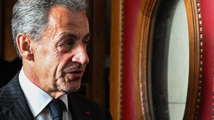 Frankreichs Ex-Präsident Sarkozy wurde zu einer Haftstrafe verurteilt.