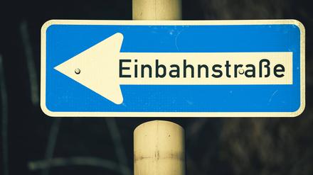 Verkehrsschild Einbahnstraße *** Traffic sign one way street