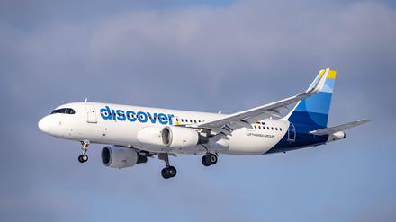 Ein Airbus A320-200 von Discover im Landeanflug auf den Flughafen Frankfurt FRA.
