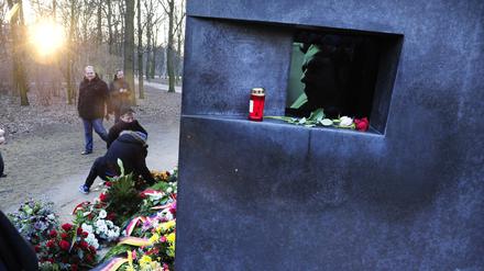Das Denkmal für die in der NS-Zeit verfolgten Homosexuellen im Berliner Tiergarten. Die Verfolgung ging in der Bundesrepublik weiter.