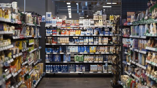 Auch an Sonn- und Feiertage haben Supermärkte in Berlin geöffnet.