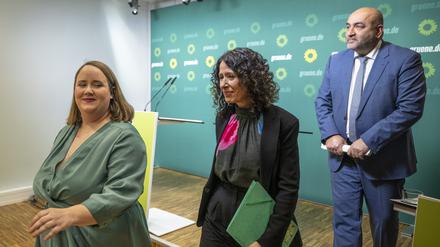 Grünes Trio in der Parteizentrale.