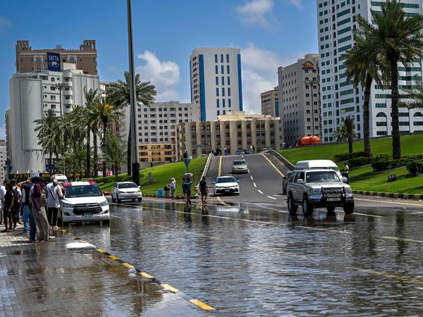 In Dubai hatte es so stark geregnet, wie seit 1949 nicht mehr.