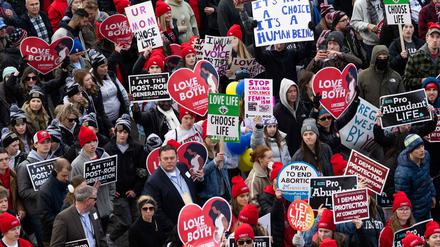 Tausende sind beim „March for Life“ in Washington.