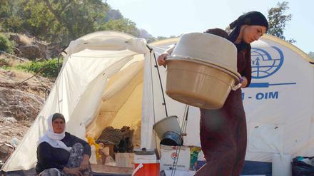 Jesidische Flüchtlinge im Flüchtlings-Zeltlager in der Kurdenregion Dohuk im Nordirak. 