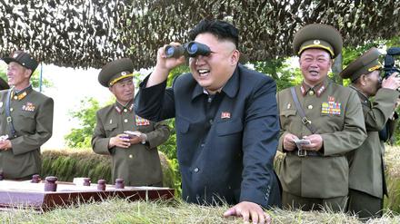 Kim Jong Un, Machthaber von Nordkorea, in einem Militärunterstand. 