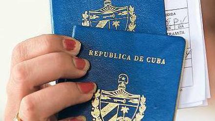 Abflug. Kubaner mit Reisepass dürfen künftig ohne Sondergenehmigung reisen. Foto: dpa