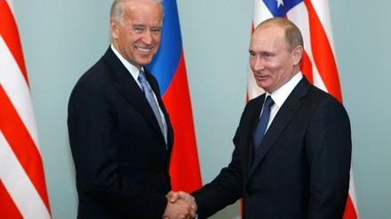 Joe Biden und Wladiimir Putin sind erneut im Geschäft miteinander, auf diesem Bild vor zehn Jahren im persönlichen Treffen, 2021 am Telefon bei der Verlängerung des "New Start"-Abkommens. 