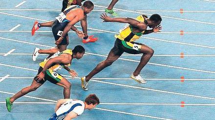 Bolt patzt, die Welt guckt zu. Der Fehlstart des Sprintstars verschaffte der Leichtathletik-WM mehr Aufmerksamkeit als der erwartete Sieg des Jamaikaners.