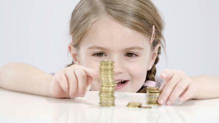 Gerade kleinere Kinder haben oft nur eine vage Vorstellung davon, was Geld eigentlich ist.